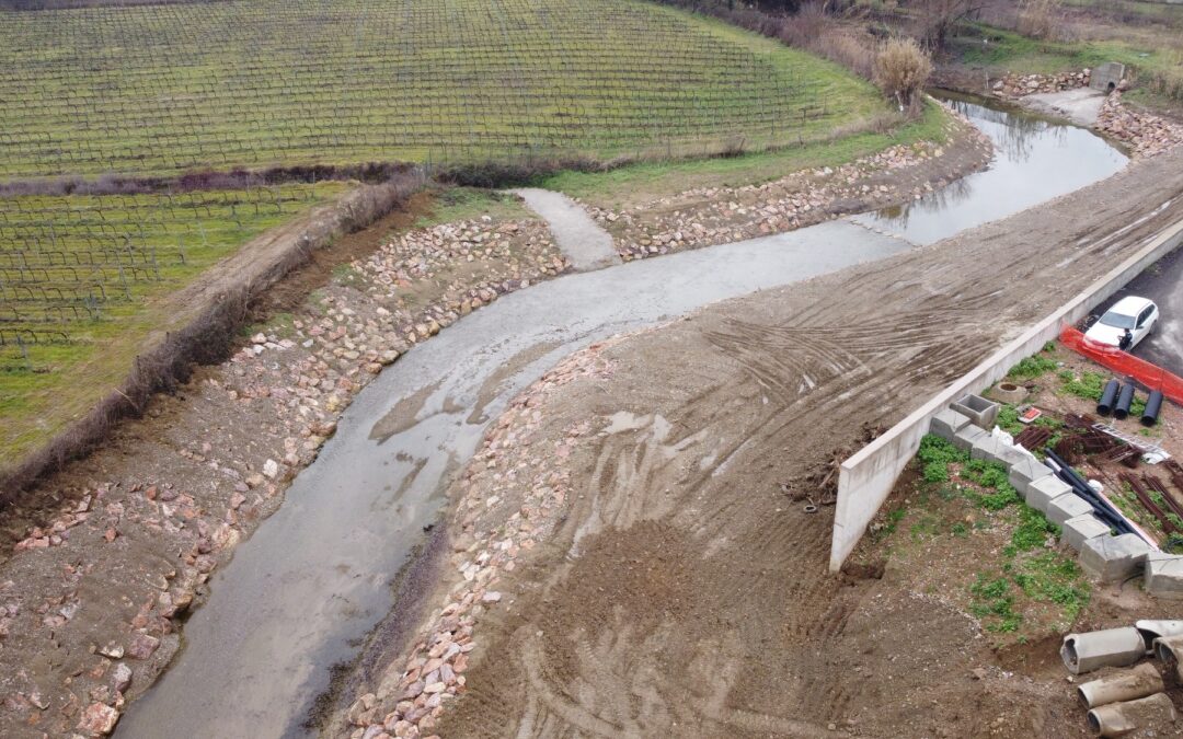 Modifica e sistemazione corso del fiume