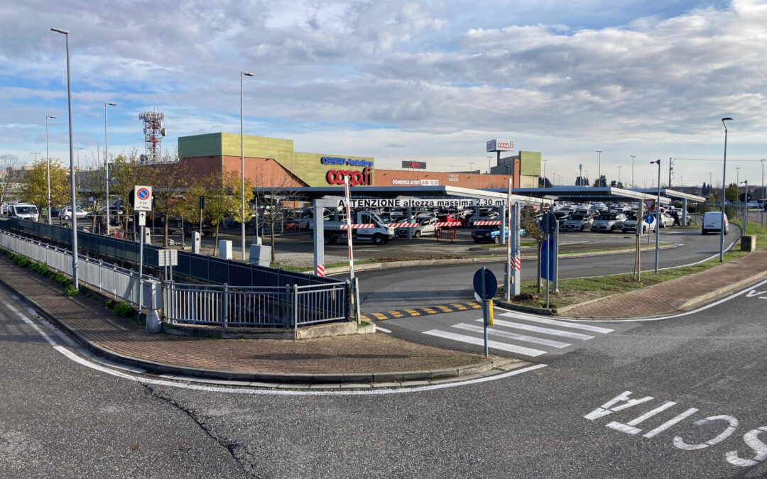 Realizzazione di pensiline per pannelli fotovoltaici